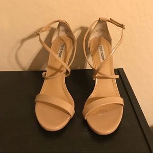 Steve Madden Nude Sandals